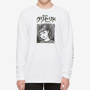 junji ito, size small sweater 🖤